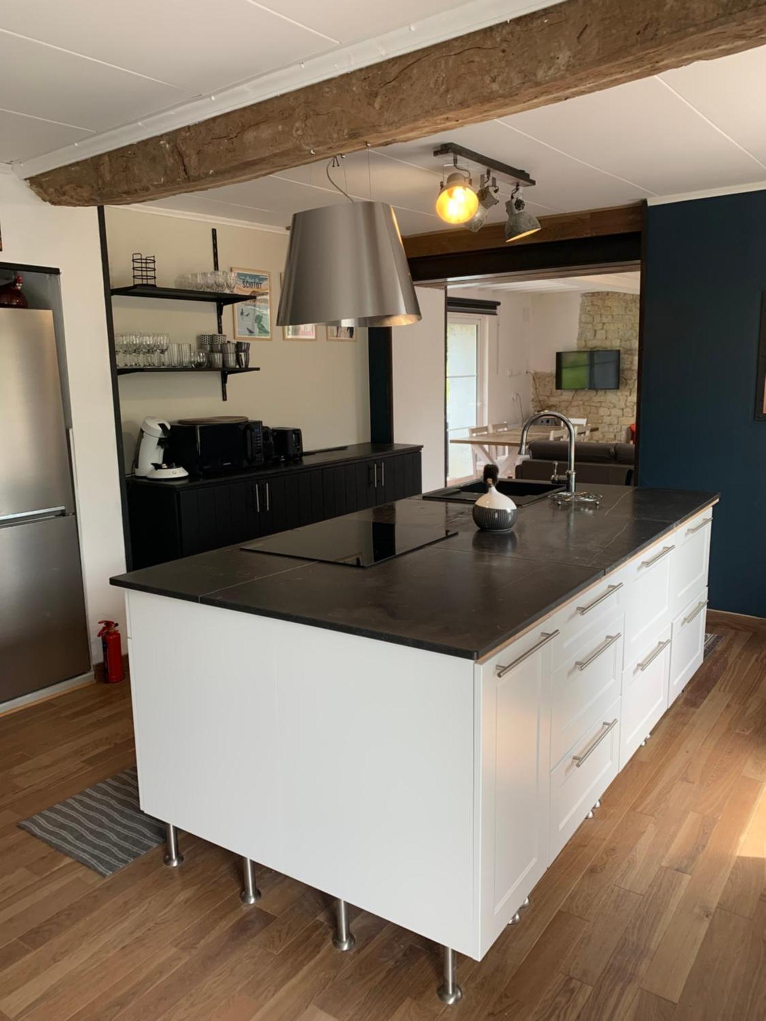 Comfortable House For 6 Guests In Saint-Come-Du-Mont Villa Bagian luar foto